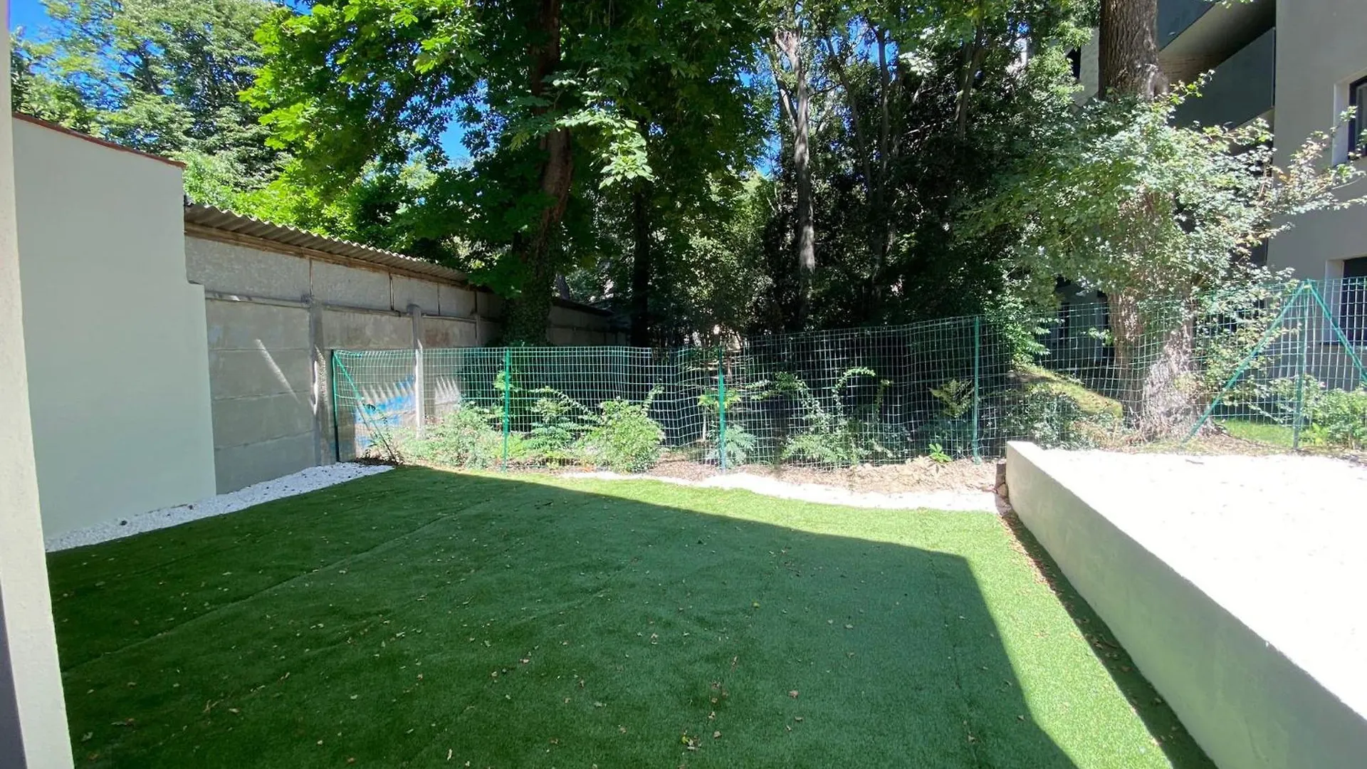 Elegante Maison De Ville Renovee Toulouse Tatil Evi